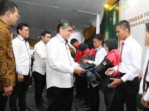 Lepas 246 Peserta Magang ke Jepang, Menaker: Jaga Nama Baik Bangsa Lepas 246 Peserta Magang ke Jepang, Menaker: Jaga Nama Baik Bangsa