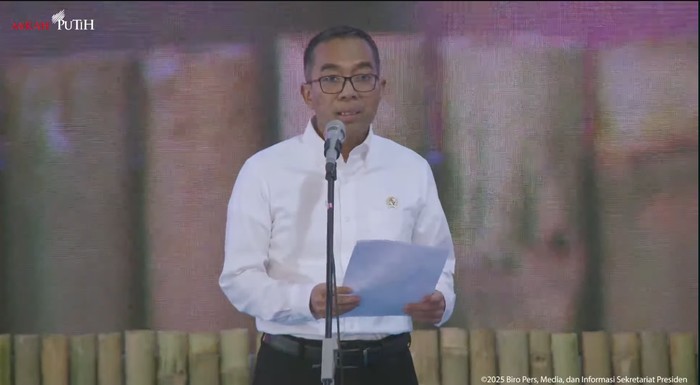 Menteri Pendidikan Tinggi, Sains, dan Teknologi (Mendiktisaintek) Brian Yuliarto Menteri Pendidikan Tinggi, Sains, dan Teknologi (Mendiktisaintek) Brian Yuliarto dalam kegiatan Silaturahmi Presiden RI dengan Rektor serta Pimpinan Perguruan Tinggi Negeri dan Perguruan Tinggi Swasta di Istana Jakarta, Kamis (13/3/2025) dosen di indonesia