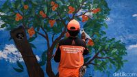 Pedestrian Arteri Pondok Indah Dipercantik Mural
