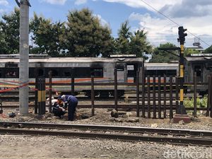 Lokasi Kebakaran 3 Gerbong Kereta di Stasiun Tugu Dipagar Besi Lokasi Kebakaran 3 Gerbong Kereta di Stasiun Tugu Dipagar Besi