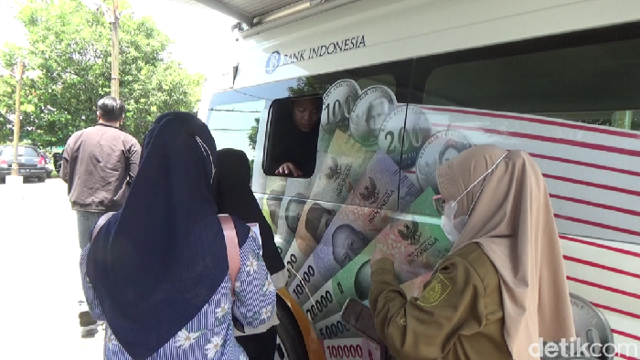 penukaran duit gres di lumajang penukaran duit gres di lumajang
