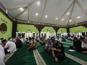 Polda Metro Gelar Satu Jam Mengaji Ajak Warga Makmurkan Masjid