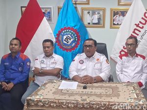 KSPSI Luruskan Kronologi PHK Massal Pabrik Sepatu Tangerang KSPSI Luruskan Kronologi PHK Massal Pabrik Sepatu Tangerang
