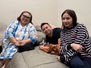 Kunjungi Kosan Nunung, Raffi Ahmad: Pasti Mampu Kuat Hadapi Ujian Kunjungi Kosan Nunung, Raffi Ahmad: Pasti Mampu Kuat Hadapi Ujian