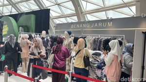 Foto: Sisterhood Modest Bazaar 2025 Banjir Promo, Dipadati Pengunjung