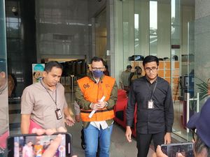 KPK Tahan 1 Tersangka Korupsi LPEI yang Rugikan Negara Rp 11,7 Triliun KPK Tahan 1 Tersangka Korupsi LPEI yang Rugikan Negara Rp 11,7 Triliun