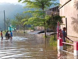 Longsor dan Banjir Sergap Ciamis, 524 KK Terdampak