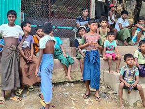 Bantuan Dipangkas, Rohingya di Bangladesh Ketar-ketir Lonjakan Kejahatan Bantuan Dipangkas, Rohingya di Bangladesh Ketar-ketir Lonjakan Kejahatan