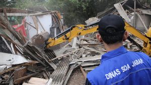 Bangunan Liar di Kampung Gabus Bekasi Ditertibkan
