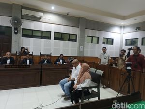 Terdakwa Korupsi Shelter Tsunami NTB Ancam Polisikan Direktur PT BKM Terdakwa Korupsi Shelter Tsunami NTB Ancam Polisikan Direktur PT BKM