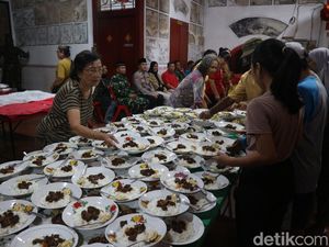 Jalin Silaturahmi, Umat Khonghucu Bojonegoro Bukber dengan Muslim Jalin Silaturahmi, Umat Khonghucu Bojonegoro Bukber dengan Muslim