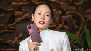 Unboxing Vivo V50 5G, Harga Tak Naik Fitur Bertambah