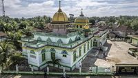 Penampakan Masjid Tertua di Batanghari