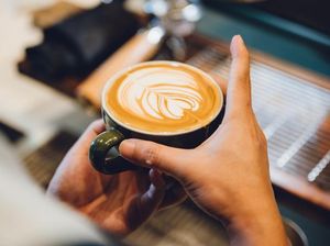 Tetap Ngantuk Setelah Minum Kopi? Ternyata Ini Penyebabnya Tetap Ngantuk Setelah Minum Kopi? Ternyata Ini Penyebabnya