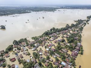 Ribuan Rumah Masih Terendam Luapan Sungai Batanghari