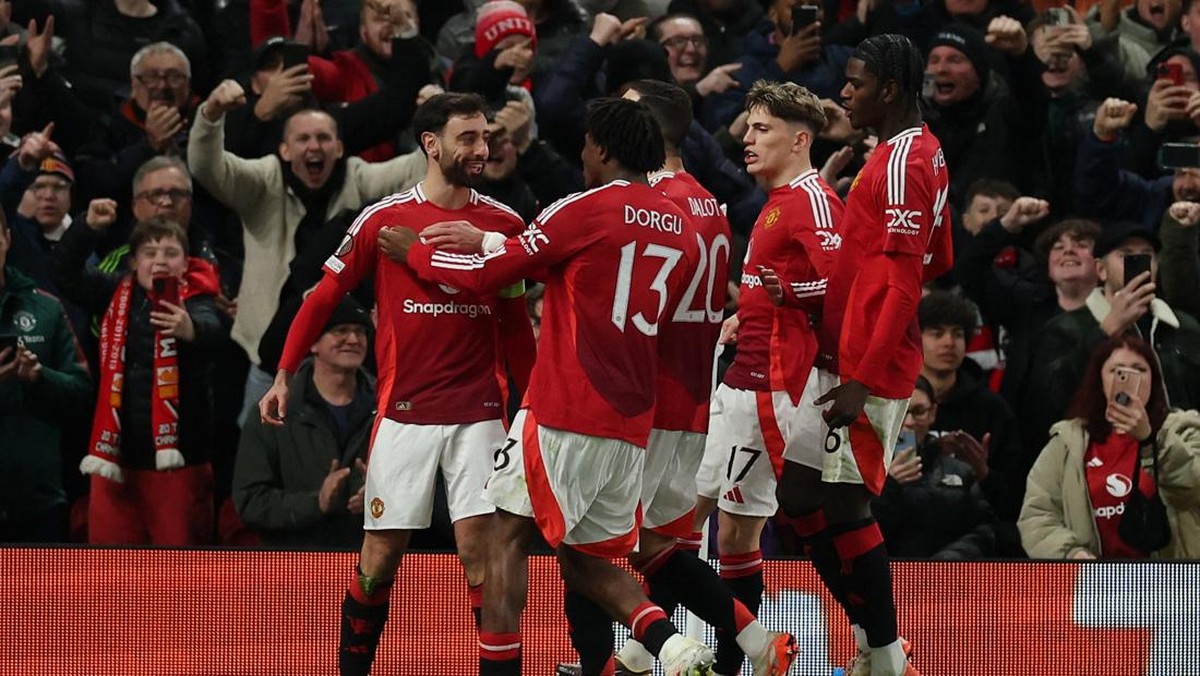 Manchester United lolos ke perempatfinal Liga Europa (Foto: REUTERS/Phil Noble)