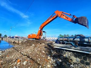 Sungai Cipalabuhan yang Sempat Direnangi Dedi Mulyadi Kini Dikeruk Sungai Cipalabuhan yang Sempat Direnangi Dedi Mulyadi Kini Dikeruk
