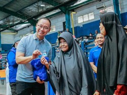 Wujudkan Swasembada Pangan, Eddy Soeparno Buka Acara Bazaar Murah Serentak