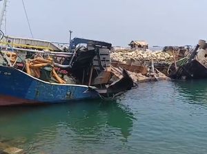 Jenazah 3 Korban Tewas Ledakan Kapal di Lamongan Diserahkan ke Keluarga