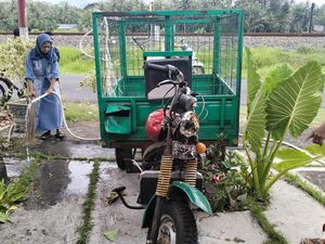 Motor Tossa Isi Rombongan Remaja Tabrak Pohon di Kulon Progo, 1 Tewas Motor Tossa Isi Rombongan Remaja Tabrak Pohon di Kulon Progo, 1 Tewas