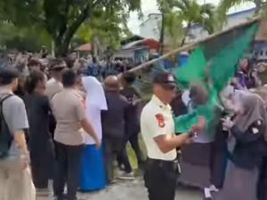 Awal Mula Demo HMI Ricuh di Stikes Bina Bangsa Majene Berujung Saling Lapor Awal Mula Demo HMI Ricuh di Stikes Bina Bangsa Majene Berujung Saling Lapor