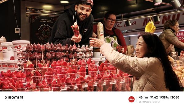 Memotret Aneka Gaya Orang di Barcelona, Makin Asyik Pakai Xiaomi 15