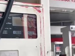 Viral Mobil Isi BBM Rp 100.000 di SPBU Makassar tapi Hanya Diisi Rp 70.000