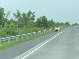 Video: Heboh Mobil Nekat Lawan Arah di Tol Paspro Berujung Tilang Video: Heboh Mobil Nekat Lawan Arah di Tol Paspro Berujung Tilang