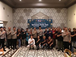 Sinergi Polda Bali dan Awak Media Lewat Buka Puasa Bersama