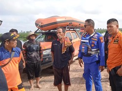 Bocah 3 Tahun Tewas Tenggelam saat Diajak Ayah Cari Kayu Bakar di Pelalawan