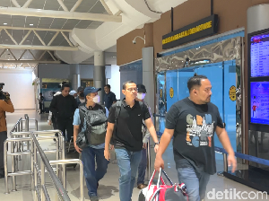 Video: Momen 8 Orang Terjaring OTT KPK di OKU Dibawa ke Jakarta