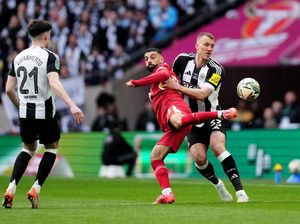 Final Carabao Cup 2025: Newcastle Unggul 1-0 Atas Liverpool di Babak I