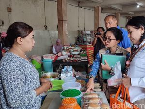BBPOM Denpasar Pastikan Takjil di Pasar Ramadan Tabanan Aman Dikonsumsi BBPOM Denpasar Pastikan Takjil di Pasar Ramadan Tabanan Aman Dikonsumsi