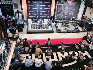 Bukber Komunitas MBI, Bamsoet Ingatkan Pentingnya Jaga Nilai Brotherhood Bukber Komunitas MBI, Bamsoet Ingatkan Pentingnya Jaga Nilai Brotherhood