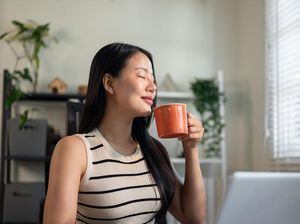 5 Fakta Semerbak Aroma Kopi dan Manfaat Menghirupnya 5 Fakta Semerbak Aroma Kopi dan Manfaat Menghirupnya