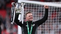 Slot Sebut Newcastle 'Klub Kecil', Eddie Howe Merespons Slot Sebut Newcastle 'Klub Kecil', Eddie Howe Merespons