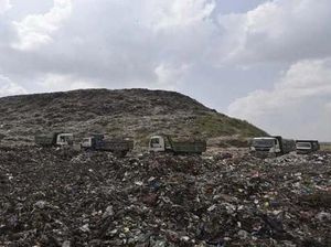 Bantargebang Lewat! Gunung Sampah Ini Tingginya Setara Taj Mahal! Bantargebang Lewat! Gunung Sampah Ini Tingginya Setara Taj Mahal!