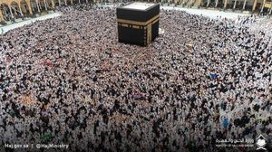 Padatnya Ibadah di Baitullah saat Ramadan