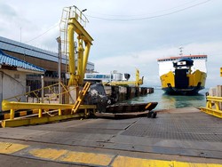 KMP Portlink III Tabrak Jembatan Bergerak di Dermaga Eksekutif Merak