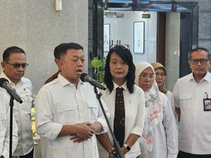 Kementerian PU Siapkan Rp 5 T Bangun Tanggul Kali Bekasi & Ciliwung Kementerian PU Siapkan Rp 5 T Bangun Tanggul Kali Bekasi & Ciliwung