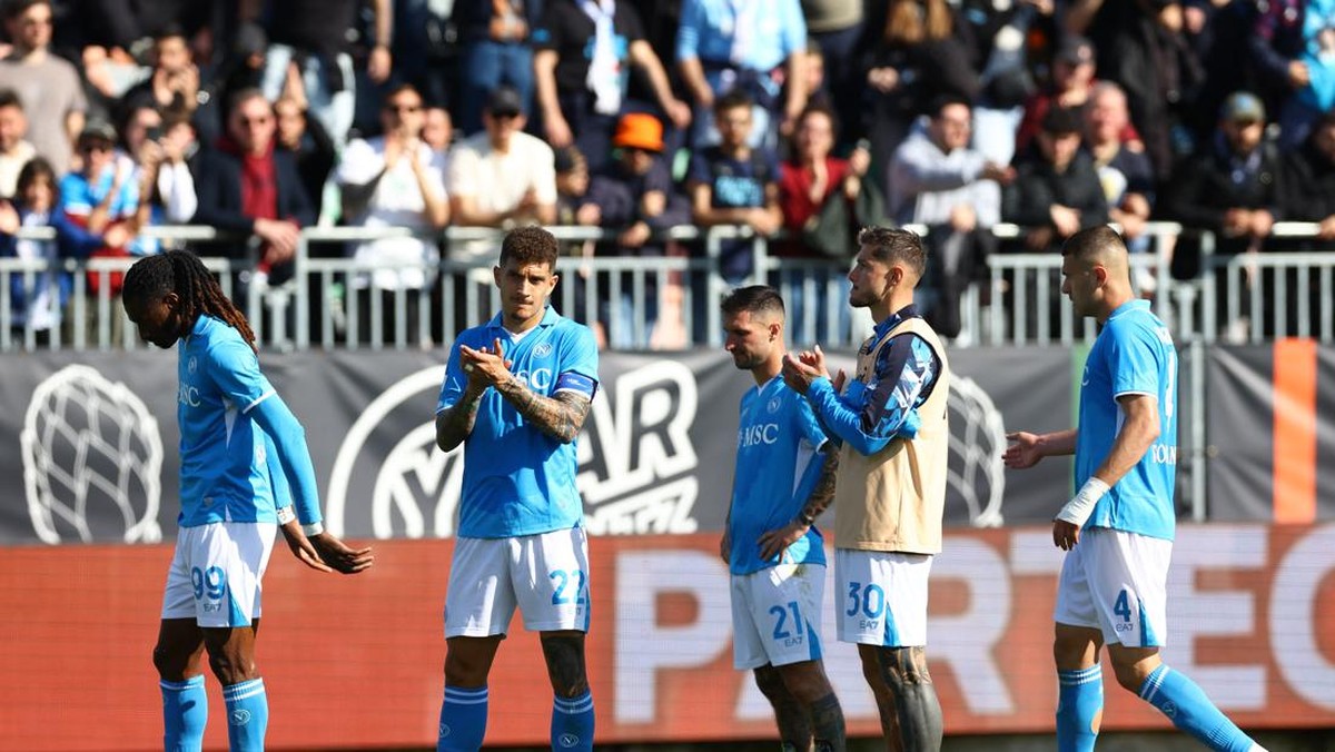 Napoli lagi jeblok, Antonio Conte alami periode terburuk (REUTERS/Ciro De Luca)