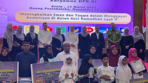 Persaudaraan Istri-istri Anggota (PIA) DPR RI menggelar acara bakti sosial (baksos)