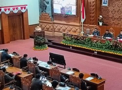 Seluruh Fraksi DPRD Kota Denpasar Setujui RPJMD 2025-2029