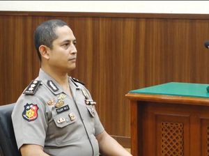 Eks Kapolres Ngada Sebar Video demi Kesenangan-Mantan Bupati TTU Tewas Tenggelam Eks Kapolres Ngada Sebar Video demi Kesenangan-Mantan Bupati TTU Tewas Tenggelam