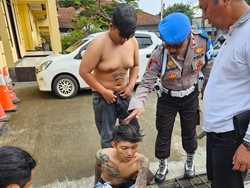 Polisi Ringkus 2 Bang Jago Pemalak Pedagang di Alun-alun Majalaya