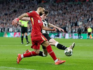 Mo Salah Kembali Dibuat Mati Kutu sama Bek Muda