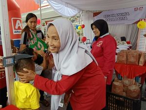 Alfamidi Perkuat Komitmen Sosial Lewat Program Keluarga Sehat Alfamidi