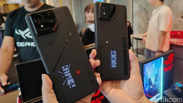 Menggenggam Ponsel Gaming Gahar Asus ROG Phone 9 Series