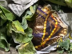 Heboh Al Quran Jadi Pembungkus Sayuran di Pasar Martapura Banjar