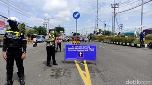 Uji Coba One Way Jalan Letjen Sutoyo Waru